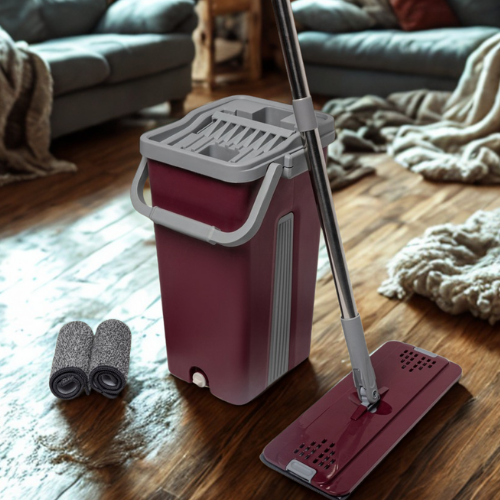 Plokščia šluota su dviem skyreliais kibiru ir 3 mikropluošto šluostėmis – bordo spalvos  37 cm